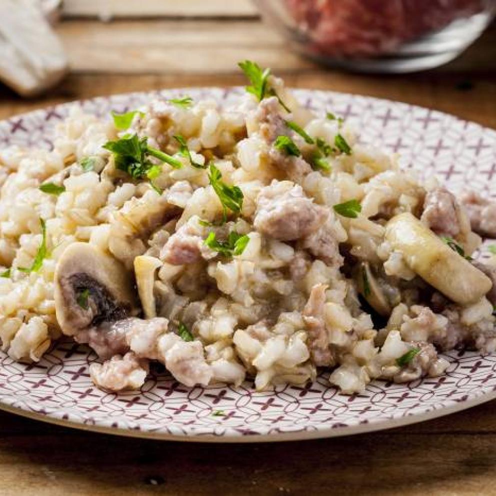 Risotto con funghi e salsiccia