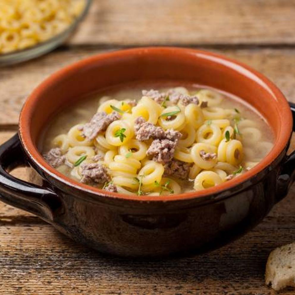 Anellini in brodo di manzo