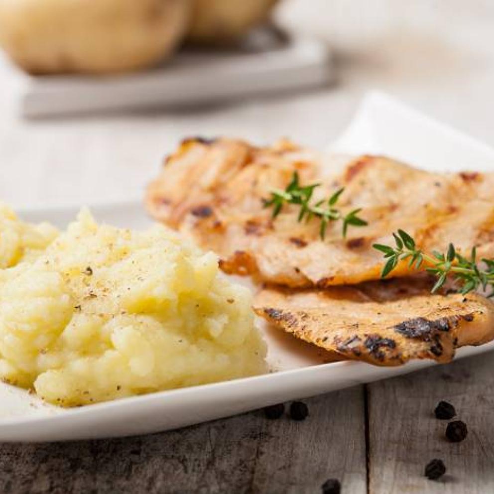 Tacchino alla griglia con purea light di patate