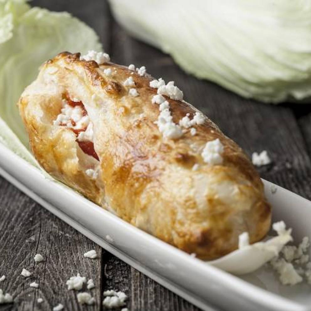 Strudel di cavolo cinese e feta