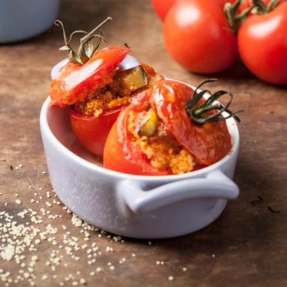 Pomodori ripieni di cous cous al forno